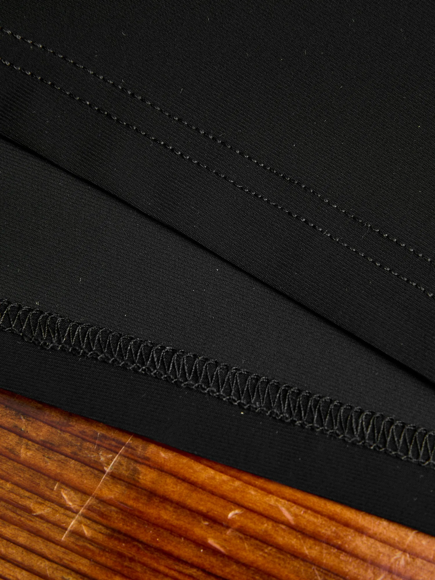 High Gauge Knit Swim Short in Black