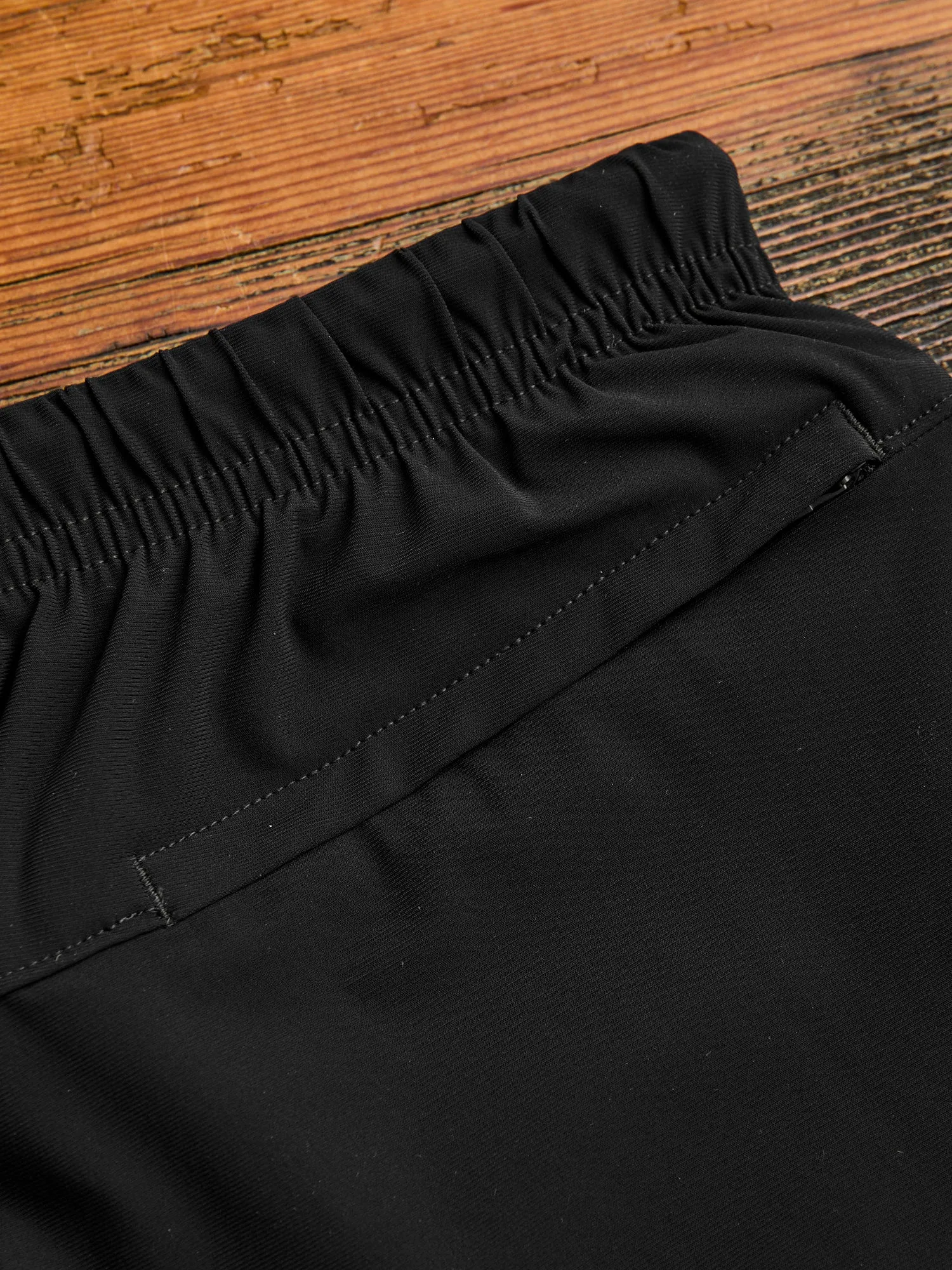 High Gauge Knit Swim Short in Black