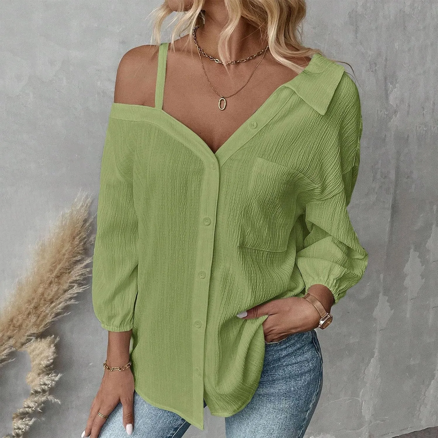 Women's Button Down Shirts Casual Summer Cold Shoulder Blouse Collared 3/4 Sleeve Oversized Tunic Tops with Pockets